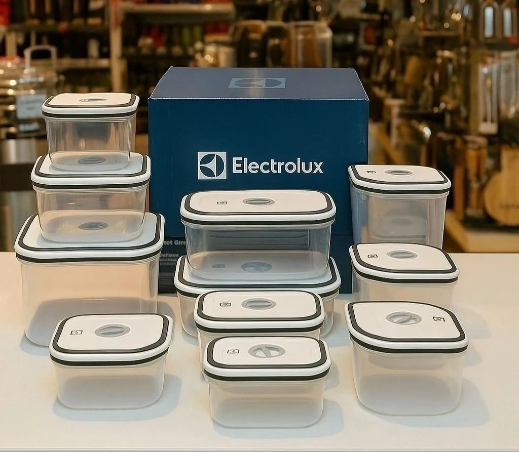Kit com 12 Potes Herméticos de Plástico Electrolux