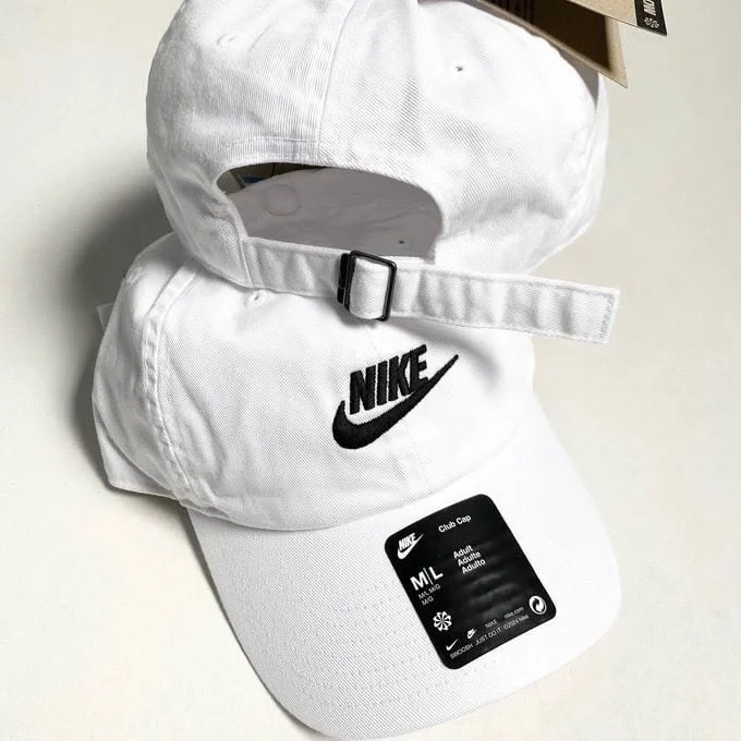 Bone Nike Club Unissex