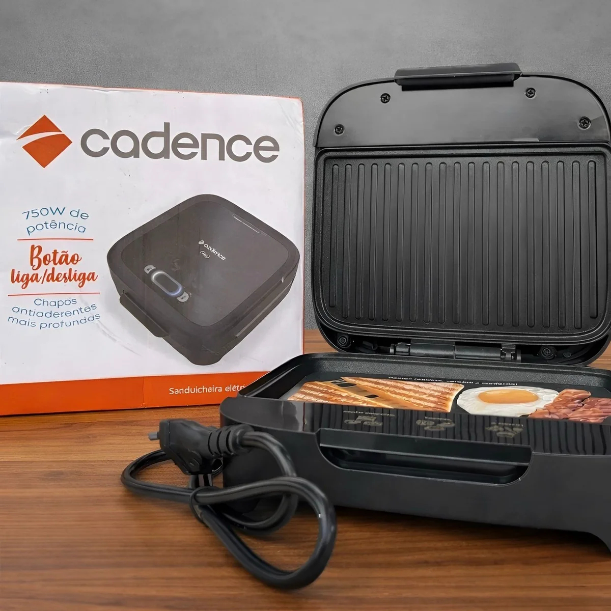 Grill Sanduicheira Cadence San400 Elétrica 127v