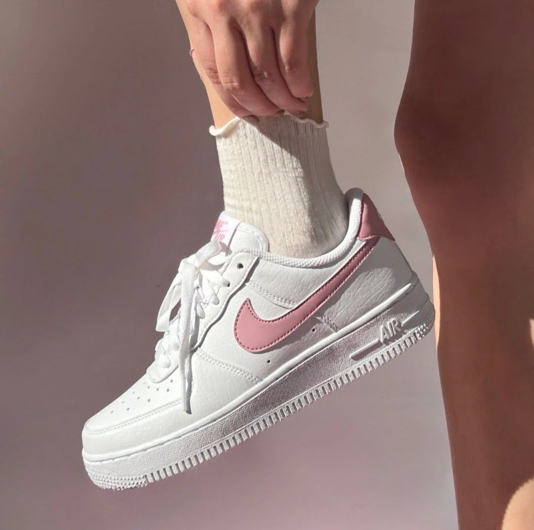 Tênis Nike Air Force 1 "07 Feminino
