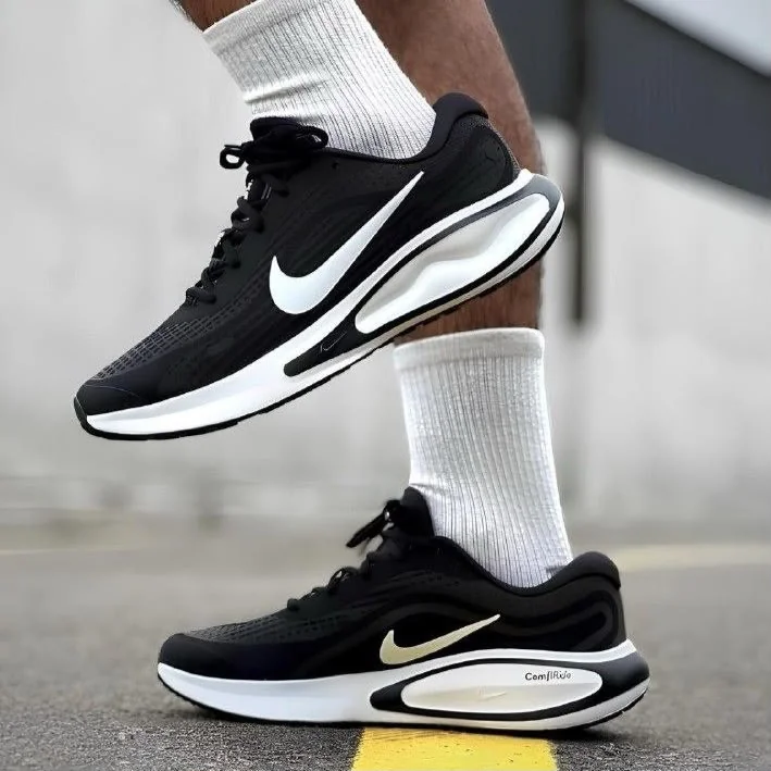 Tênis Nike Journey Run (37 ao 44)