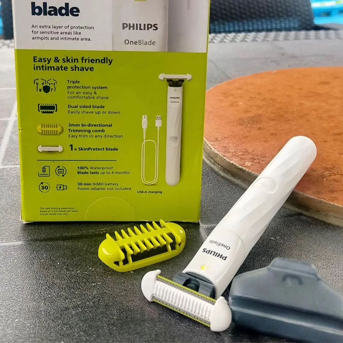 Aparador E Raspador Oneblade Intimate Philips Branco 127/220v