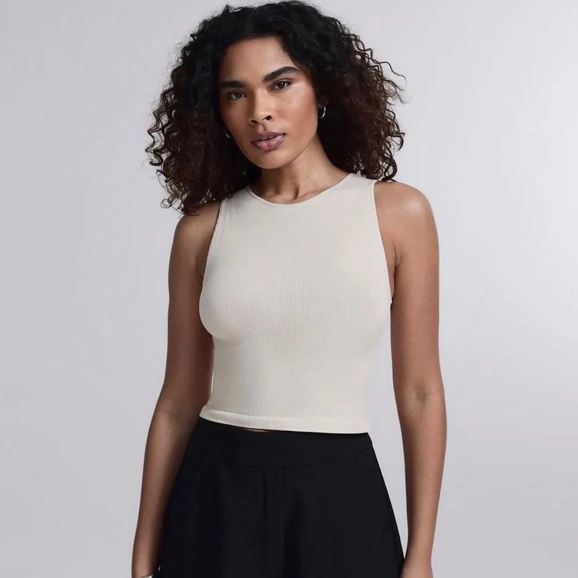 Kit 3 Regatas Insider Cropped In-form Seamless Sand Beige U